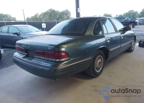 1995 Ford Crown Victoria z USA, uszkodzony, nr VIN 2FALP73W0SX190023